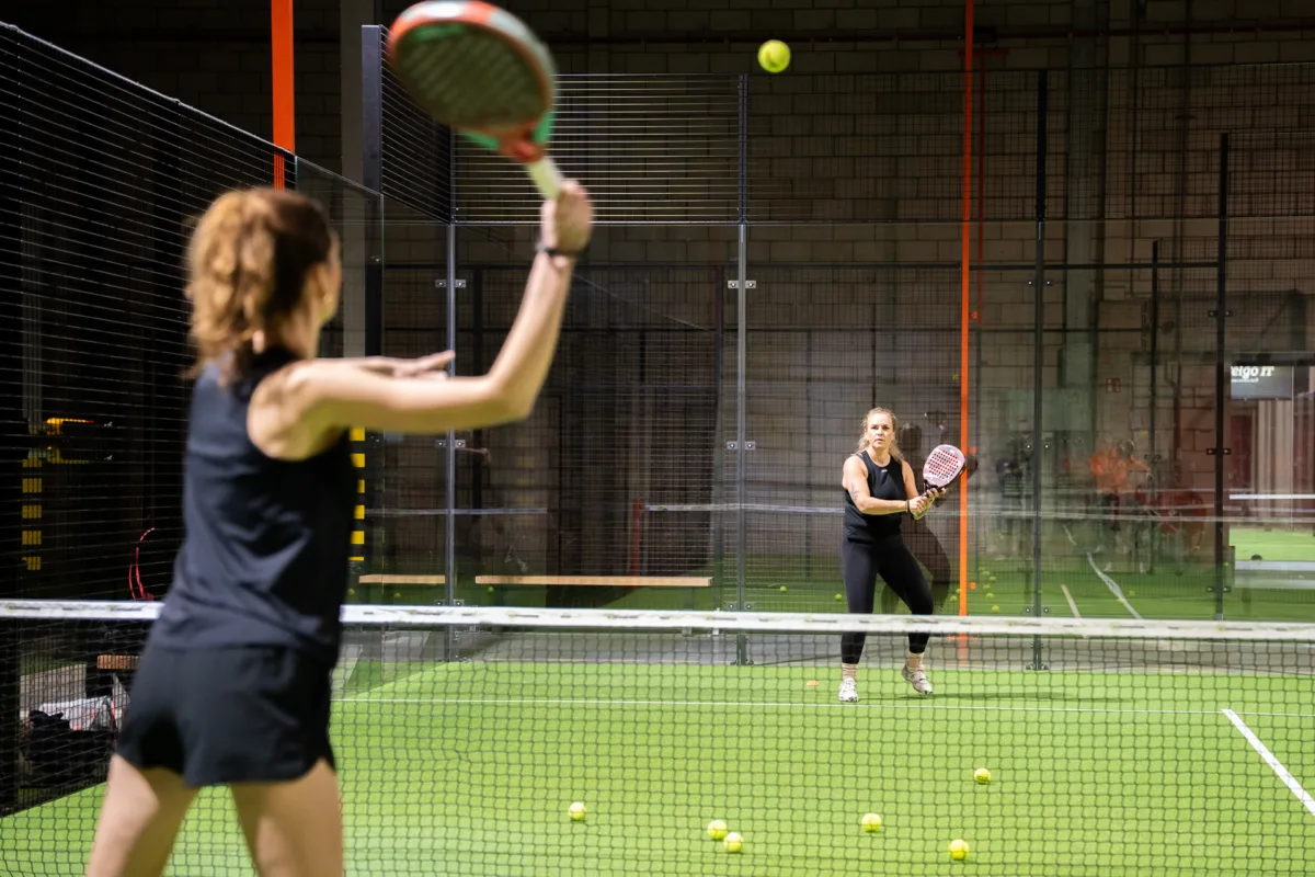 Contractbaan &bull; VEEM PADEL - Dé Padelclub in hartje Drachten