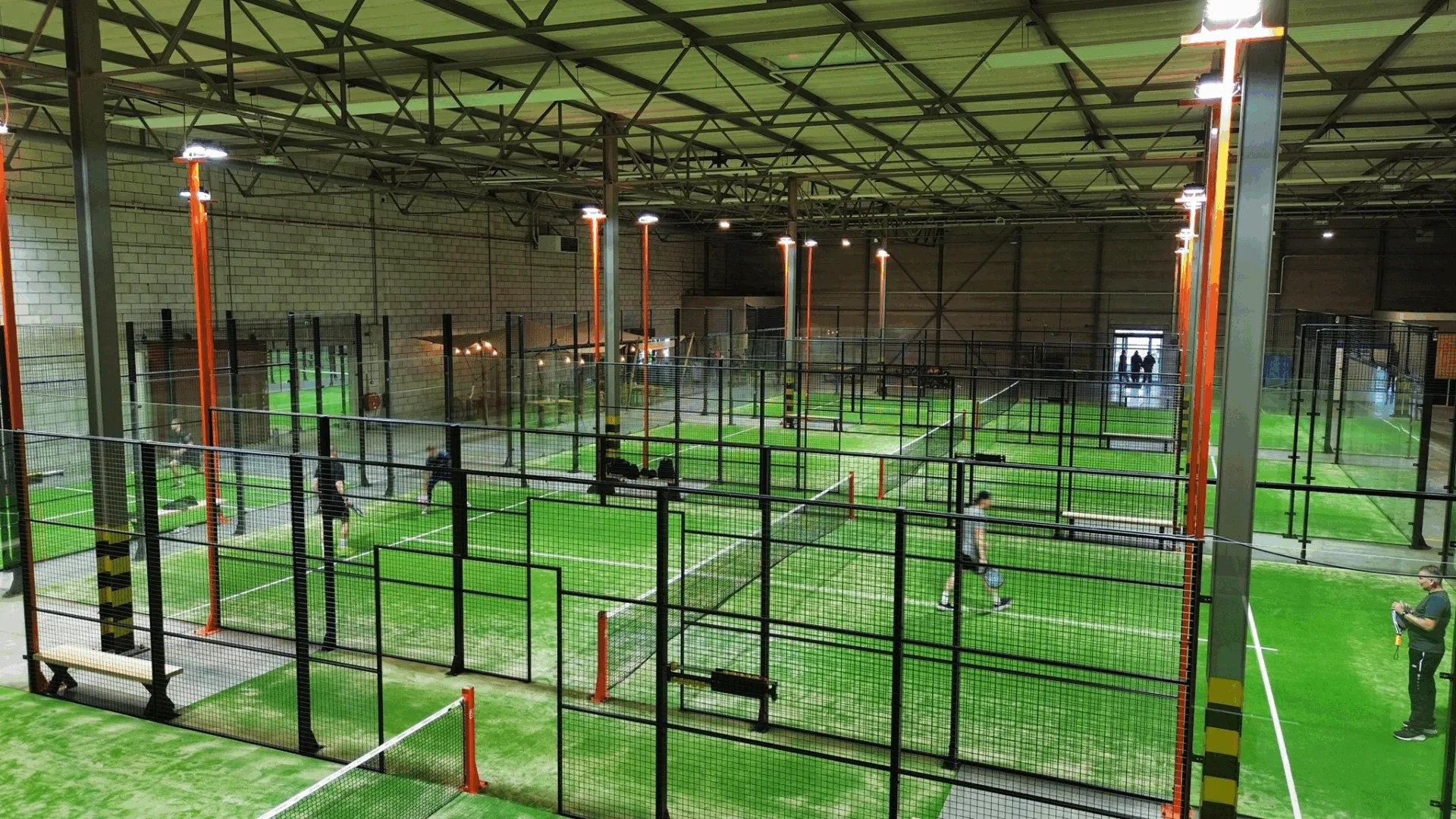 Home &bull; VEEM PADEL - Dé Padelclub in hartje Drachten